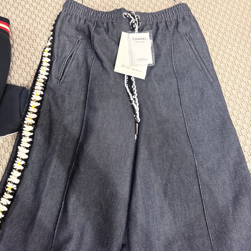 全新台灣吊牌/Chanel✨2025GD權志龍同款雛菊串珠百慕達牛仔褲 #38-1