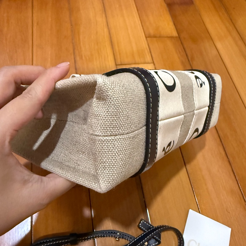 Chloe’ 蔻依Woody 帆布拼牛皮手提/斜背二用托特包_小-10