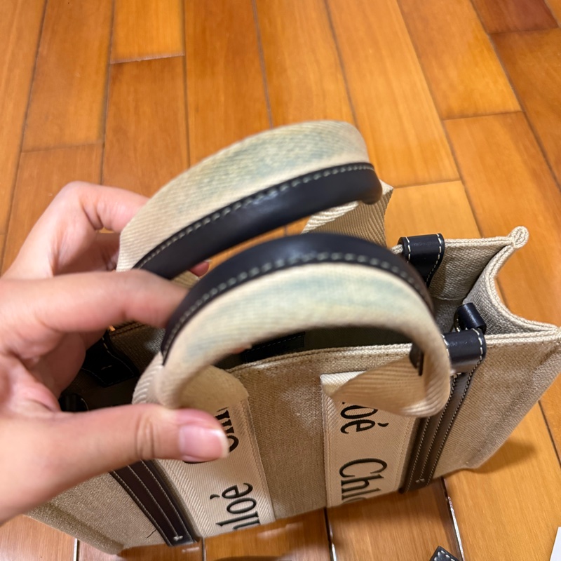 Chloe’ 蔻依Woody 帆布拼牛皮手提/斜背二用托特包_小-13