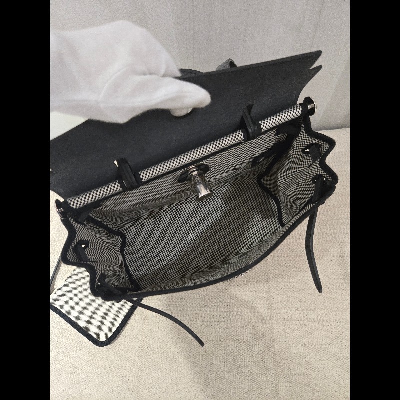 Hermes 愛馬仕 Herbag 31 熊貓色 黑白配色-37