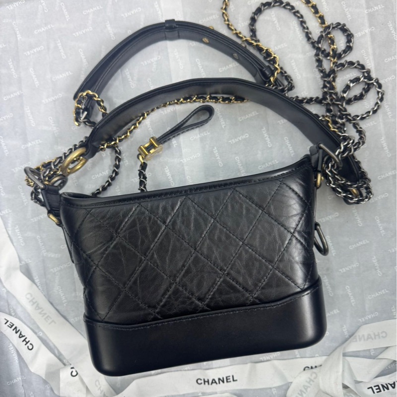 全新全配❤️ 香奈兒 #流浪包 手把款 #黑金 小號 #限量款 #字母手柄-11