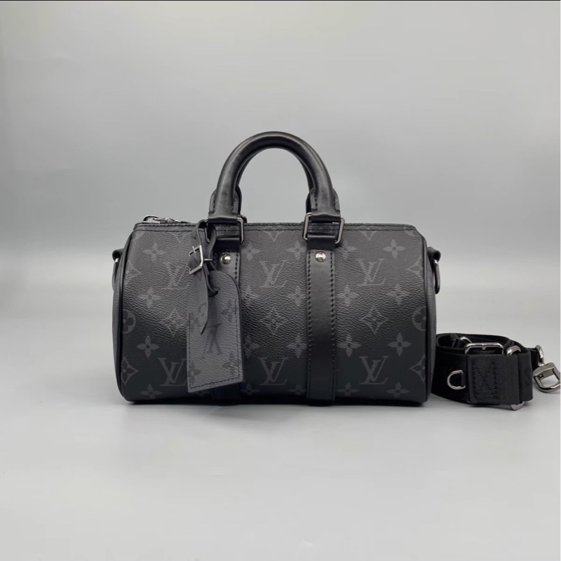 一眼淪陷❤️‍🔥Lv路易威登黑色皮革老花keepall25手提單肩斜挎包-7