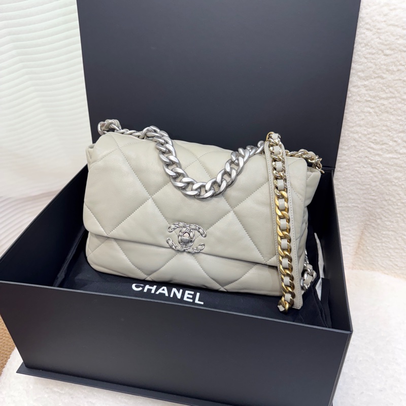 🕊️絕美氣質色Chanel 19 Bag 30cm 鼠尾草灰 🤍 香奈兒21K 季節限量山羊皮銀釦 AS1161-3