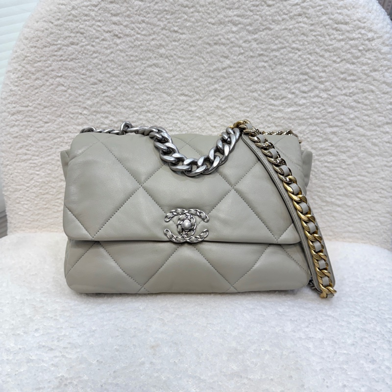 🕊️絕美氣質色Chanel 19 Bag 30cm 鼠尾草灰 🤍 香奈兒21K 季節限量山羊皮銀釦 AS1161-4