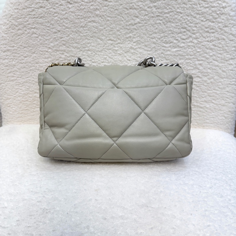 🕊️絕美氣質色Chanel 19 Bag 30cm 鼠尾草灰 🤍 香奈兒21K 季節限量山羊皮銀釦 AS1161-5