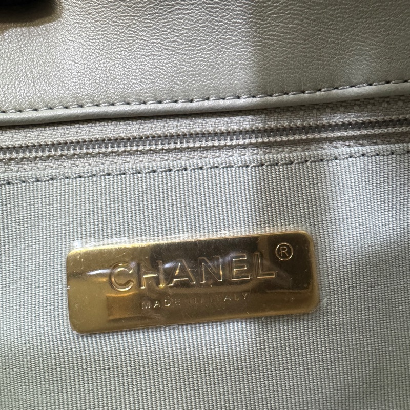 🕊️絕美氣質色Chanel 19 Bag 30cm 鼠尾草灰 🤍 香奈兒21K 季節限量山羊皮銀釦 AS1161-22