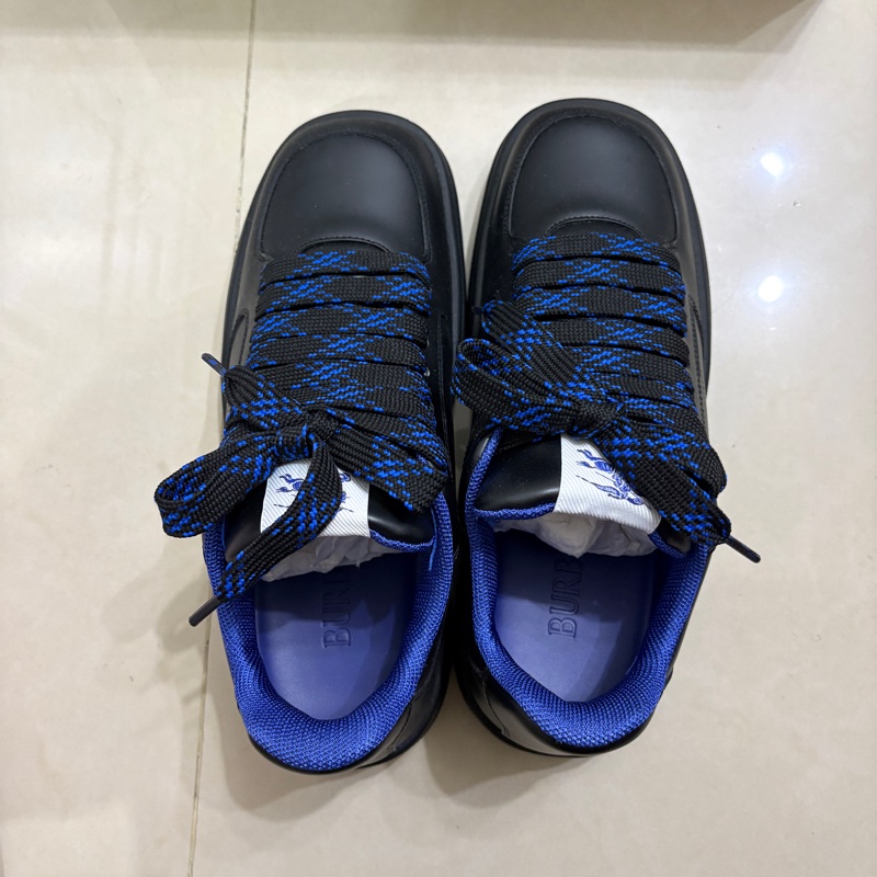 Burberry 男士黑色小牛皮休閒/運動鞋39-0
