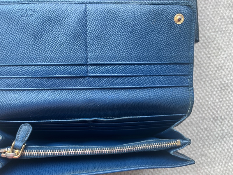 Prada Saffiano 藍色防刮牛皮長夾-6