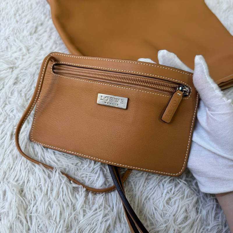 Loewe hobo 子母包/腋下包/托特包-11