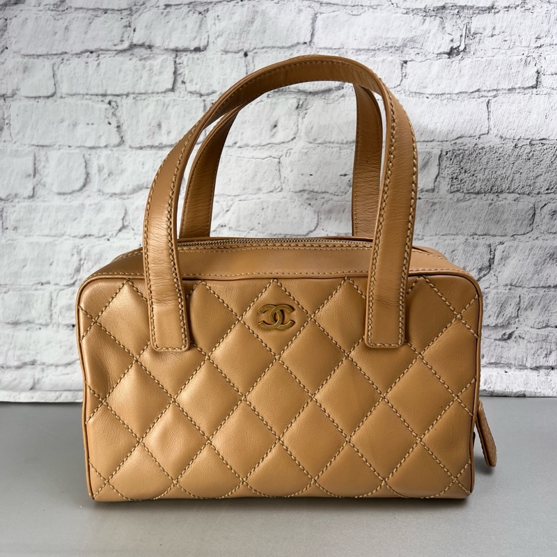 Chanel 奶茶色手提包-3