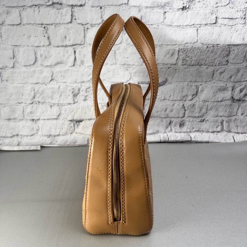 Chanel 奶茶色手提包-5