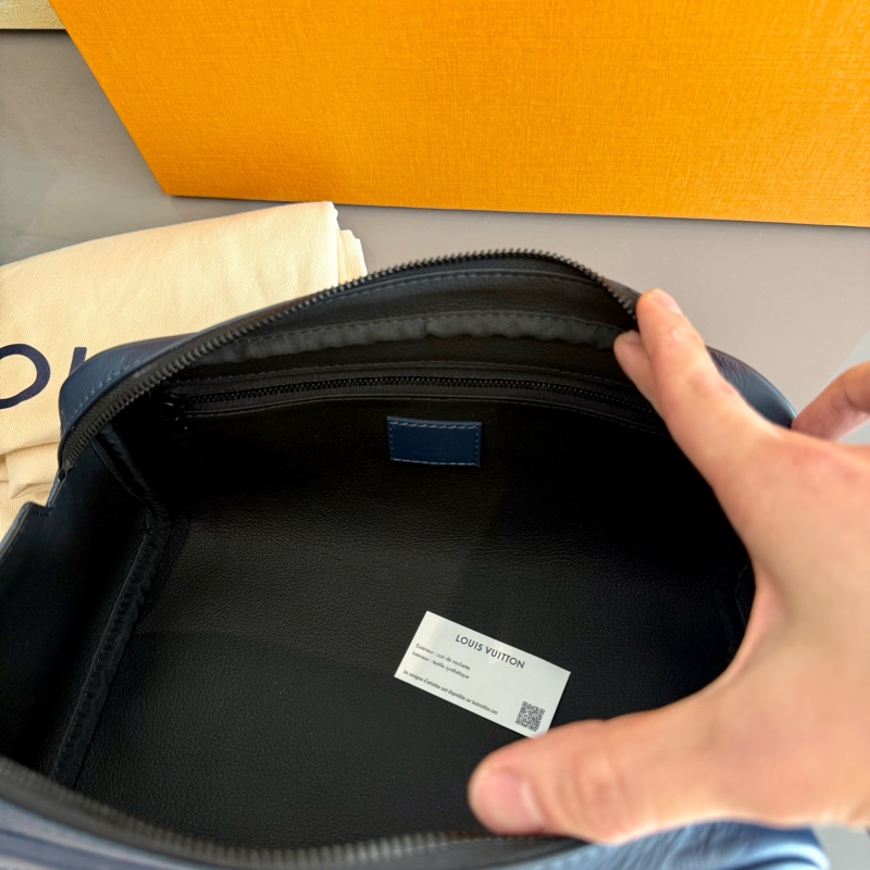 Louis Vuitton Dopp Kit-7