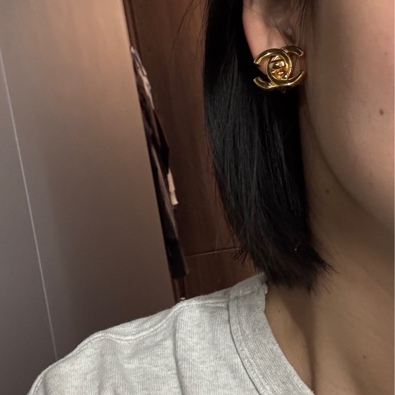 Chanel 香奈兒缺貨款logo書包釦金釦夾式耳環 耳夾-9
