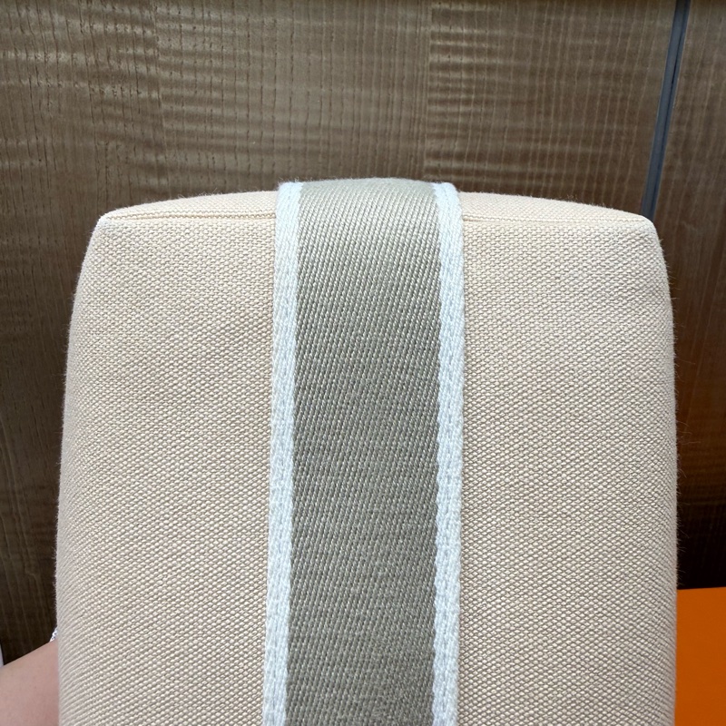 Hermès 97/98新 閒置小號 自然色（米色）收納包/便當盒-24