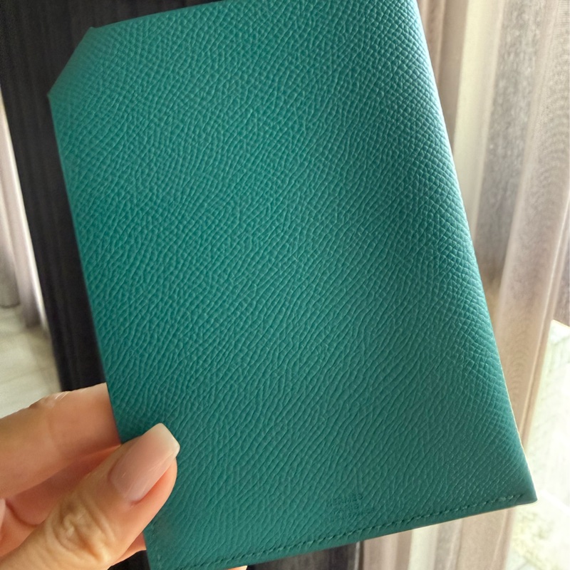 Hermes 97.98新護照夾 似孔雀綠-2