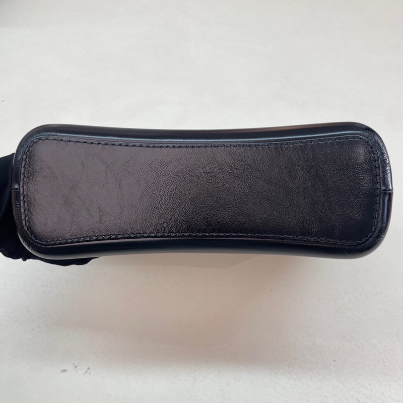 全新未使用品CHANEL香奈兒 經典款19P 流浪包大號-7