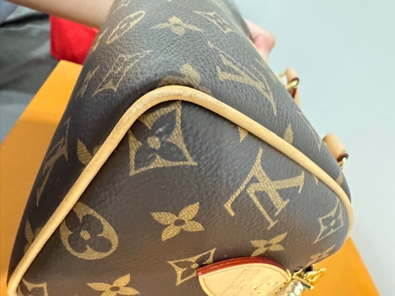 Louis Vuitton Speedy 20 芯片款💗原廠奶茶色背帶(盒裝完整）-8