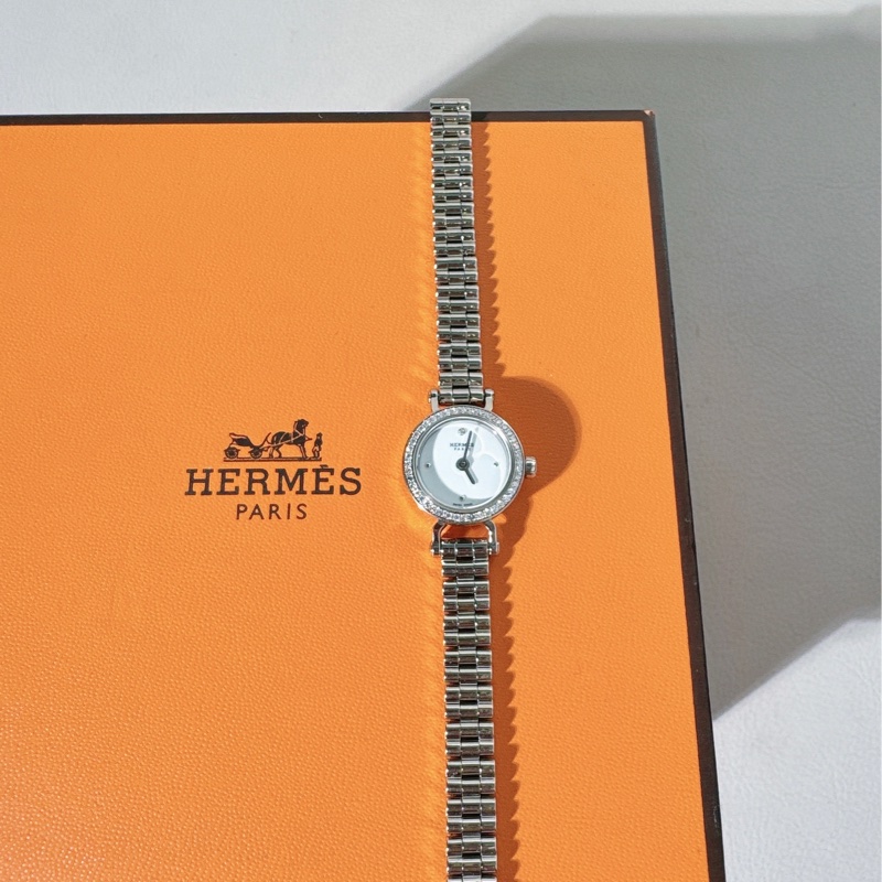 Hermes 愛馬仕福寶 18K金原鑲鑽石英腕表-3