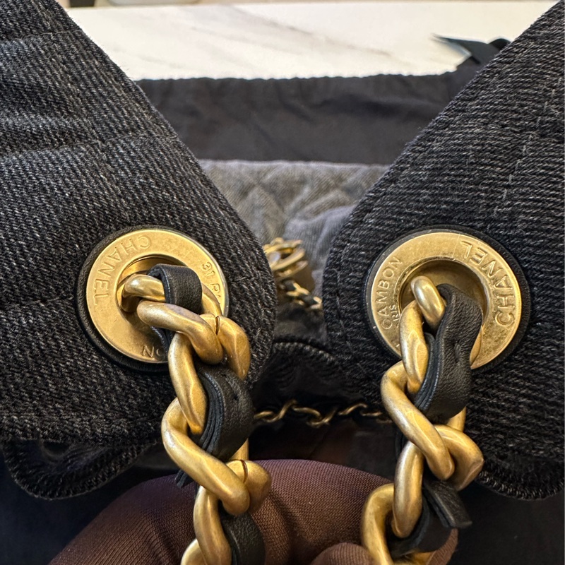 Chanel 25 肩背包-5