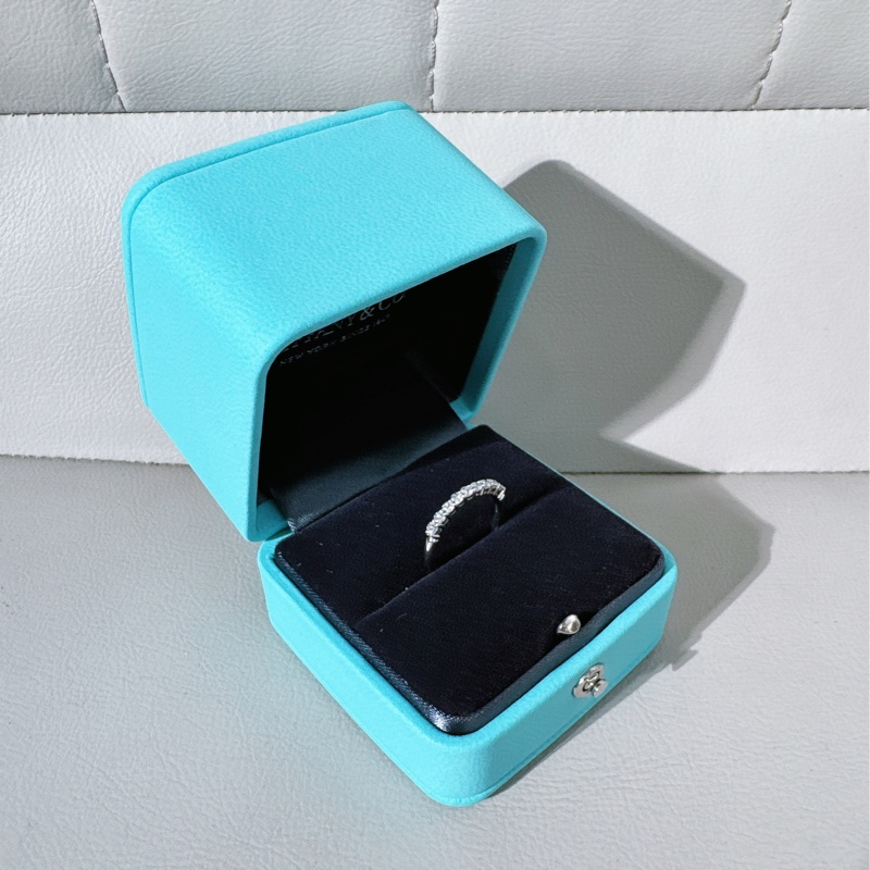 Tiffany 蒂芙尼 Forever系列 鉑金 半鑽婚戒戒指，寬度 2.2mm，美碼 5 碼，歐碼 49 號-2