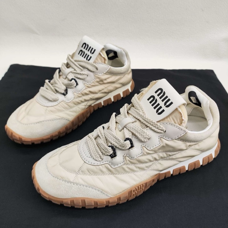 MIU MIU繆繆 Tyre 絨面革 德訓鞋 新款餅乾鞋 38碼-0