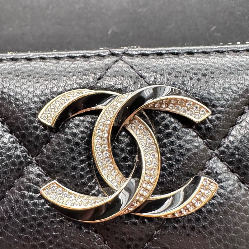 香奈兒 黑色荔枝皮琺瑯水鑽 拉鍊短夾 零錢包-7