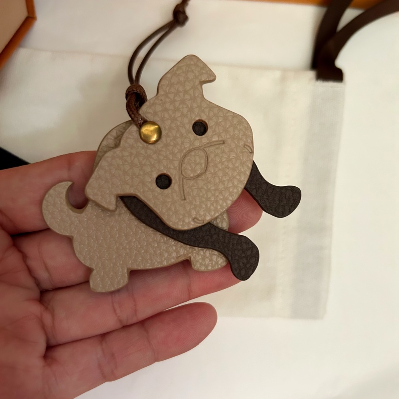 LV 狗狗皮革掛飾Vic禮👩🏻‍🦰（全配：限量緞帶、防塵套、盒、提袋）-2