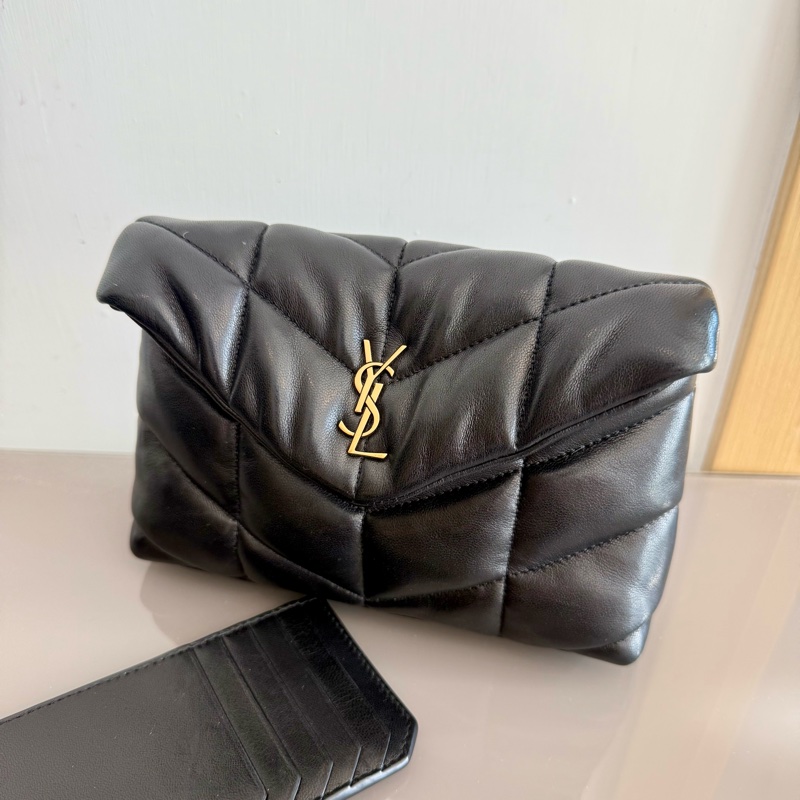 Yves Saint Laurent 全羊皮小包包-0