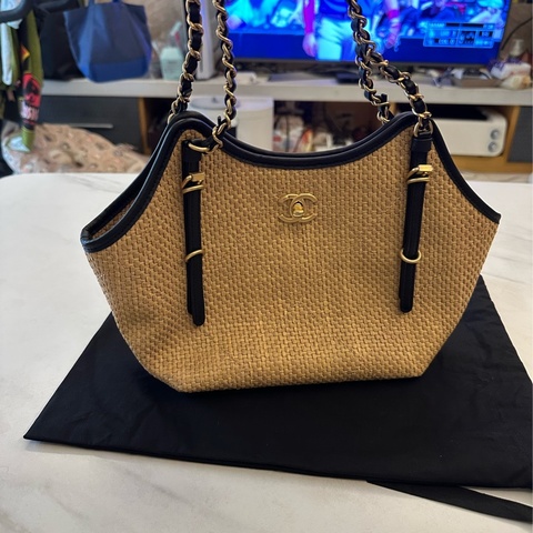 Chanel 草編織包