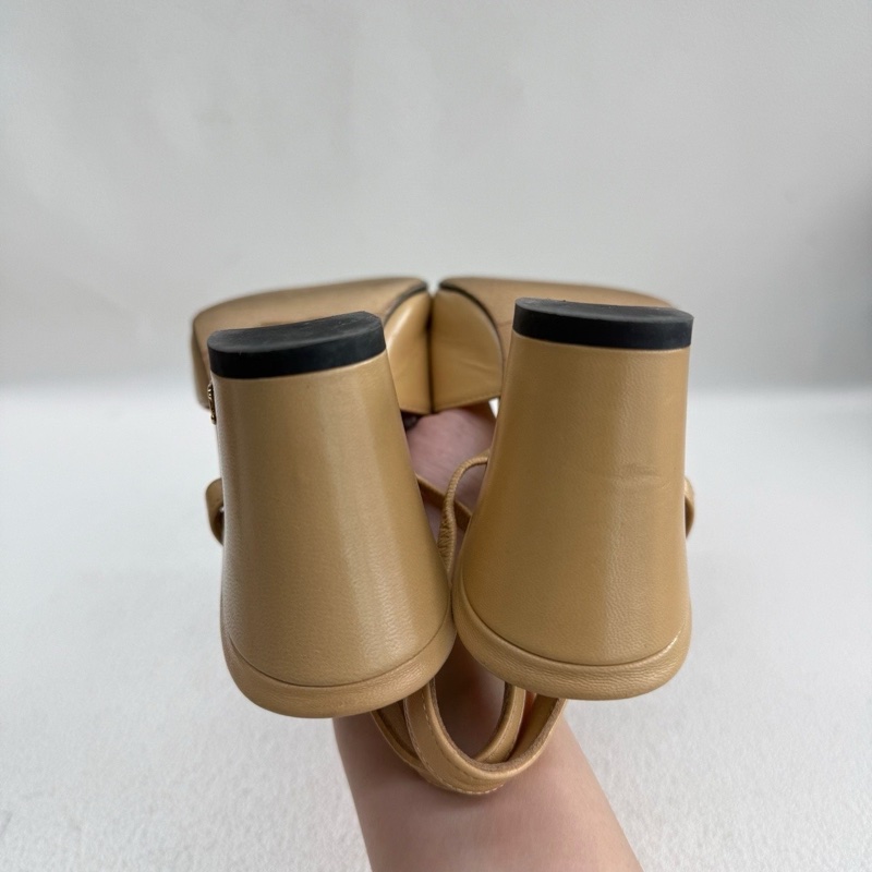 Chanel香奈兒Slingback 後系帶 皮質  米黑色 35碼-5