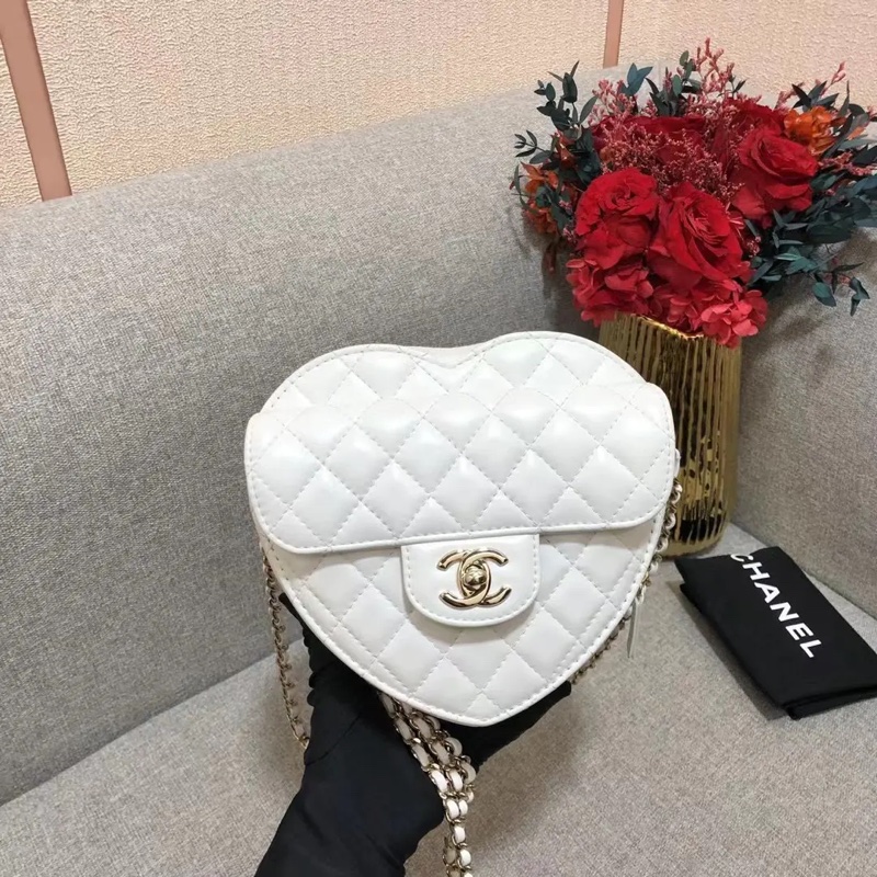22s CHANEL香奈兒春夏愛心包羊皮金扣鏈條包，芯片款-2