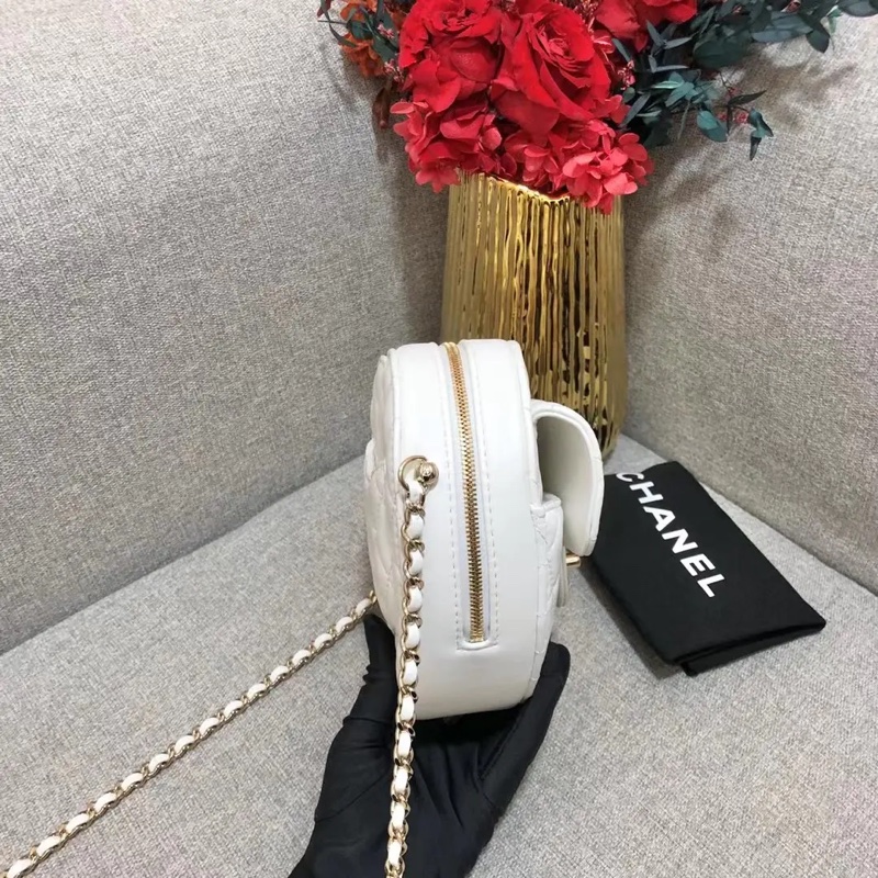 22s CHANEL香奈兒春夏愛心包羊皮金扣鏈條包，芯片款-4