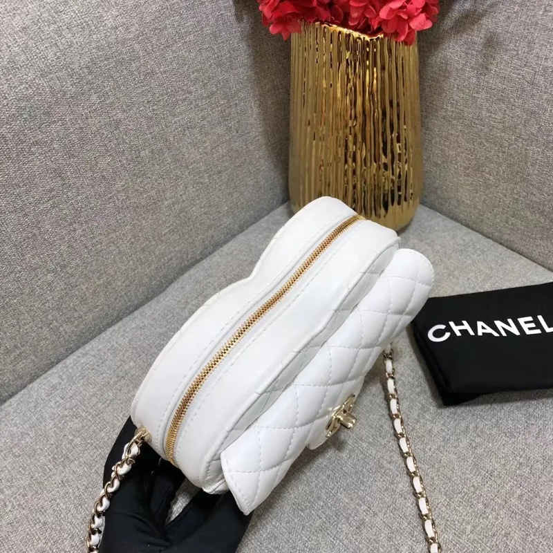 22s CHANEL香奈兒春夏愛心包羊皮金扣鏈條包，芯片款-7