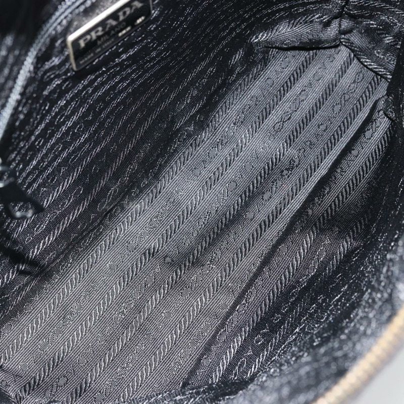 【日本直送】PRADA 絎縫鏈條單肩包 羊皮 黑色 金色 Auth 119692-18