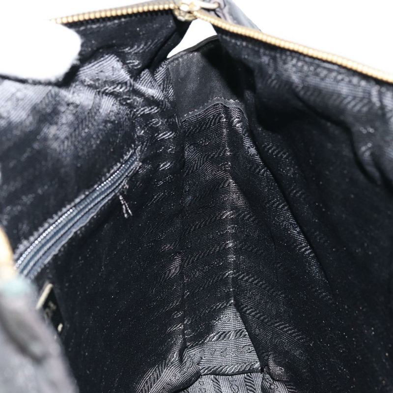 【日本直送】PRADA 絎縫鏈條單肩包 羊皮 黑色 金色 Auth 119692-19