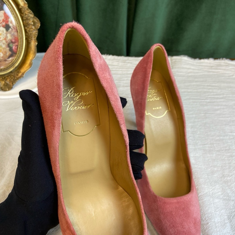 Roger Vivier 粉色麂皮高跟鞋 36碼 僅室內穿過一次-7