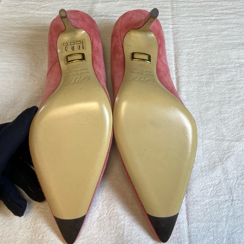 Roger Vivier 粉色麂皮高跟鞋 36碼 僅室內穿過一次-8