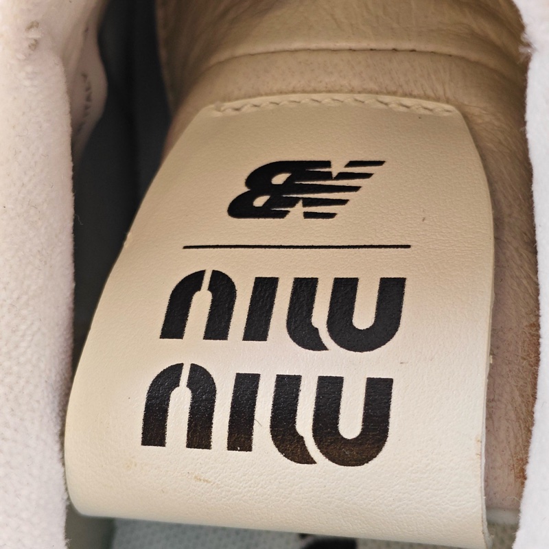 New Balance x Miu繆繆 NB 574 白色復古風休閒鞋 張元英同款 36碼。-7