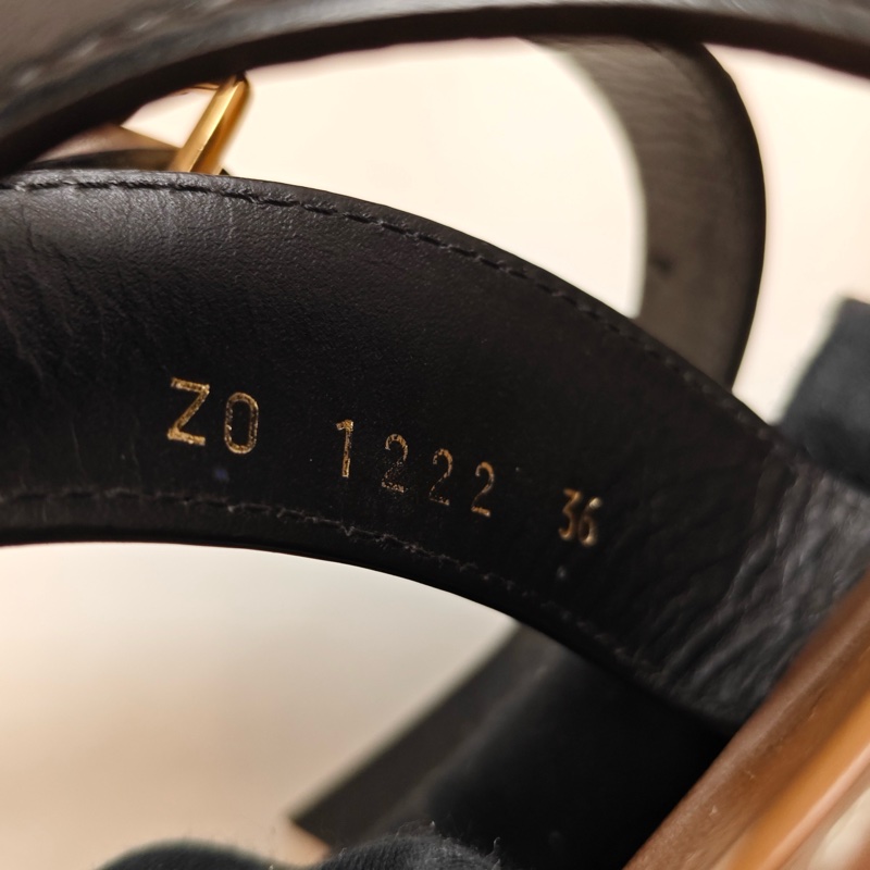 99新Celine/賽琳 黑拼棕色草編涼鞋 尺碼36  🈚附件-5