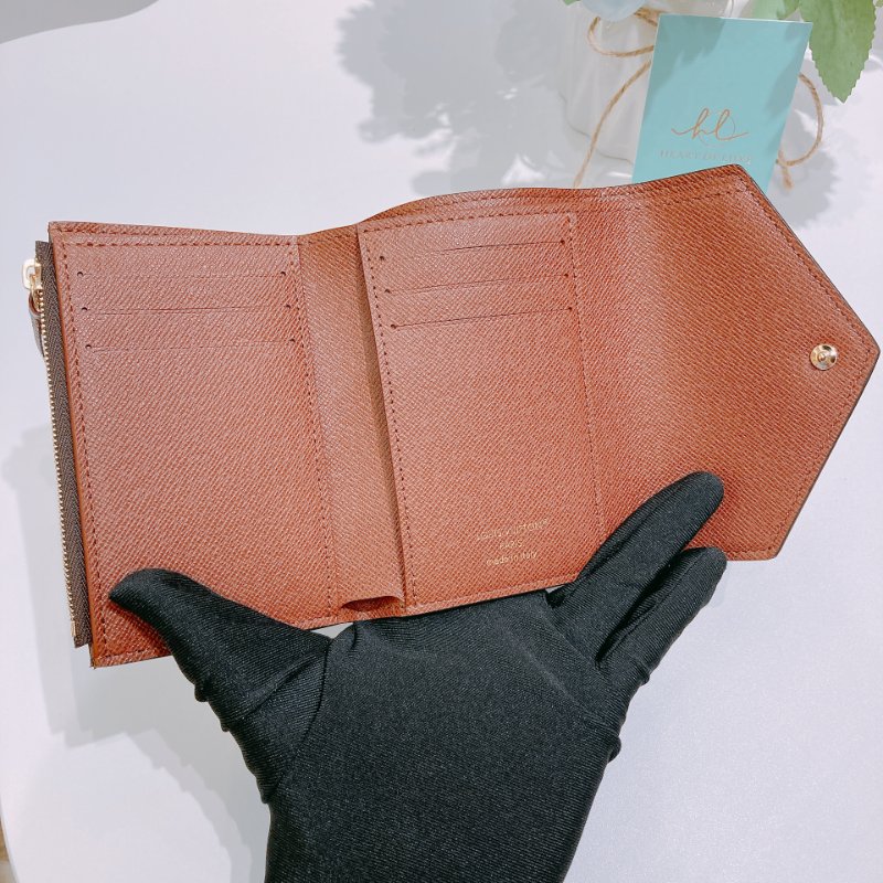 TW4805	Louis Vuitton 路易威登經典花紋三摺銀包 Victorine Wallet Monogram Canvas-4