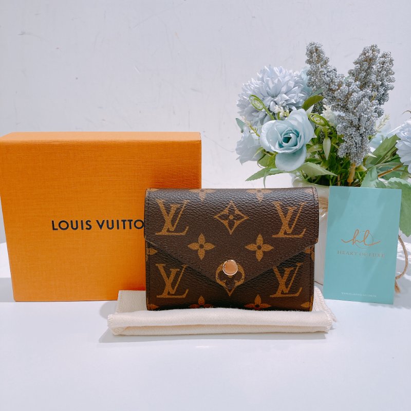 TW4805	Louis Vuitton 路易威登經典花紋三摺銀包 Victorine Wallet Monogram Canvas-8