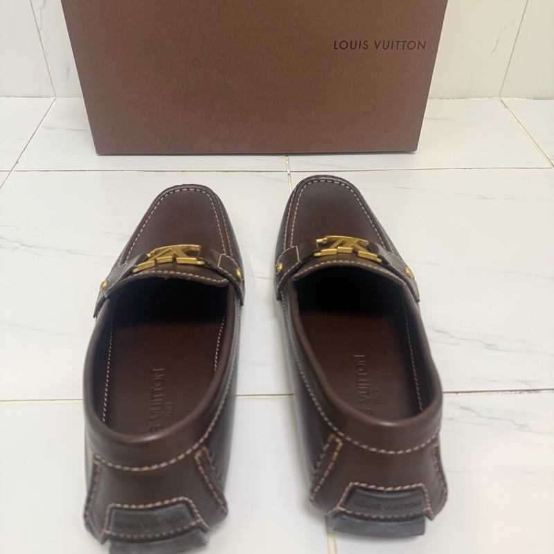 Louis Vuitton咖啡牛皮金釦莫卡辛便鞋-3