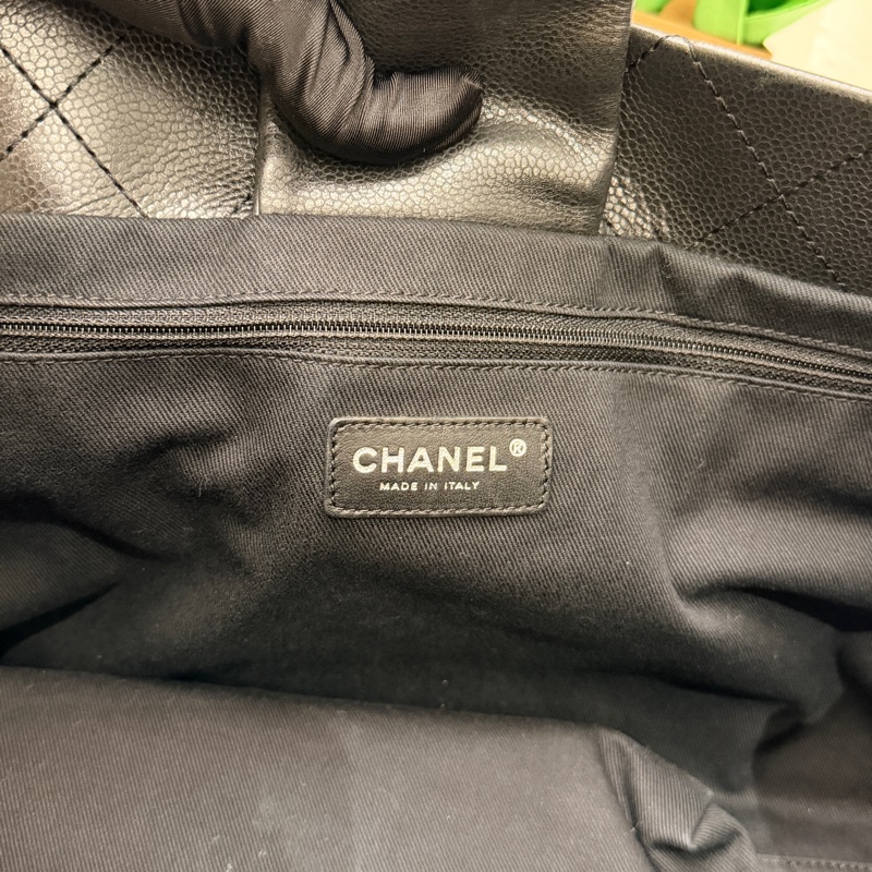 Chanel Caviar Skin tote bag-3