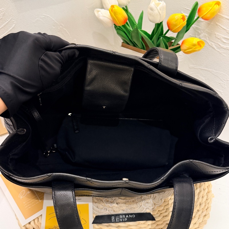 Chanel Caviar Skin tote bag-4