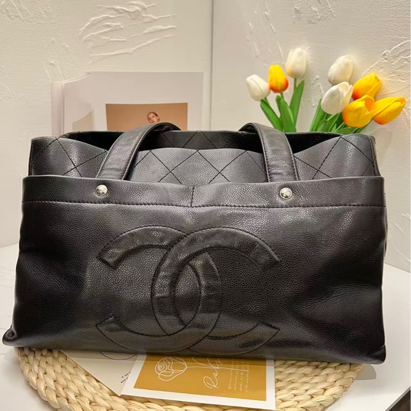 Chanel Caviar Skin tote bag-6