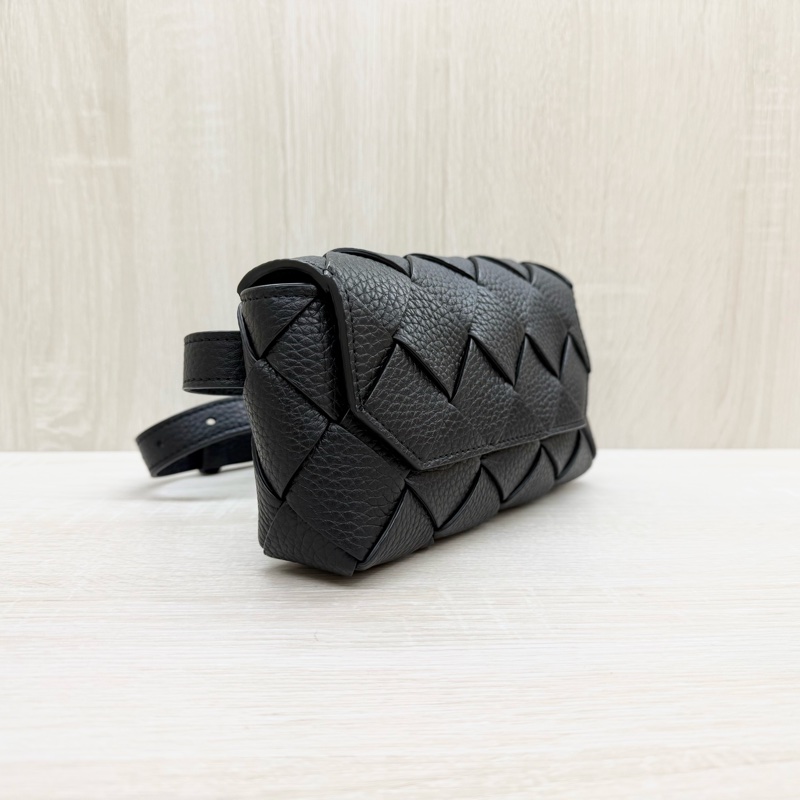 BV黑編織牛皮Diago 腰包805773V4FV18803-5