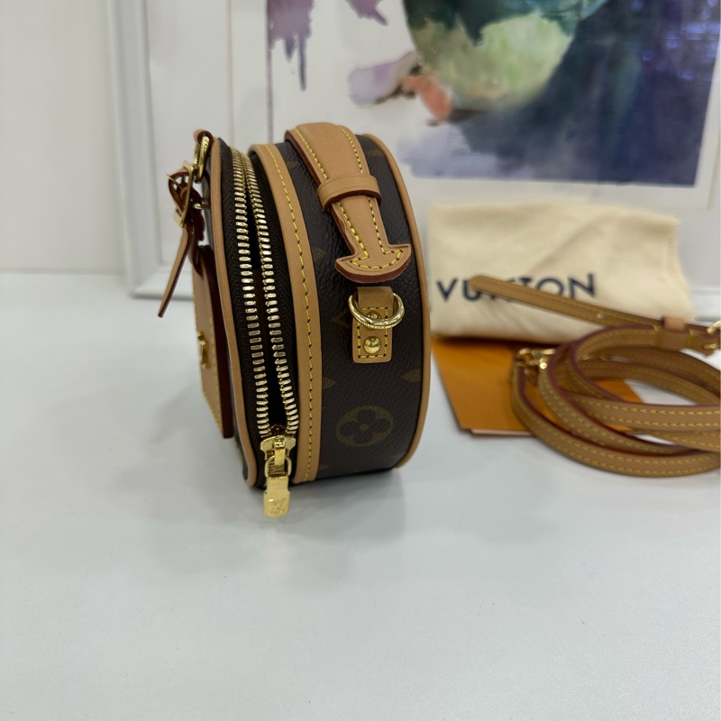 LV 老花圓餅包mini 晶片 有購證 99新 尺寸：13x12x6.5cm-3