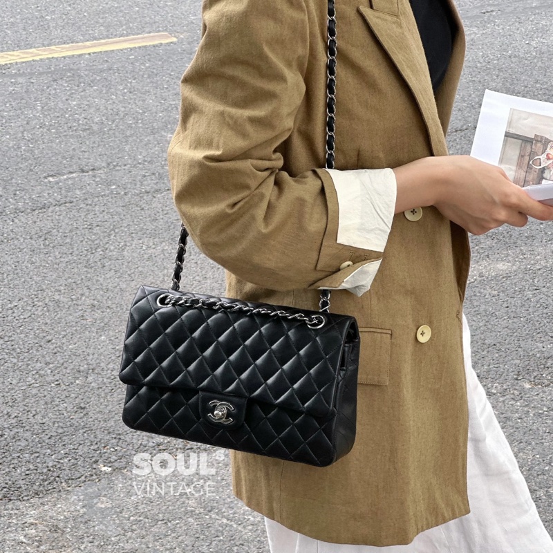 🕯️超優惠香奈兒CHANEL Classic Flap 25cm黑銀羊皮雙蓋口蓋包 A01112優雅大氣 🖤-2