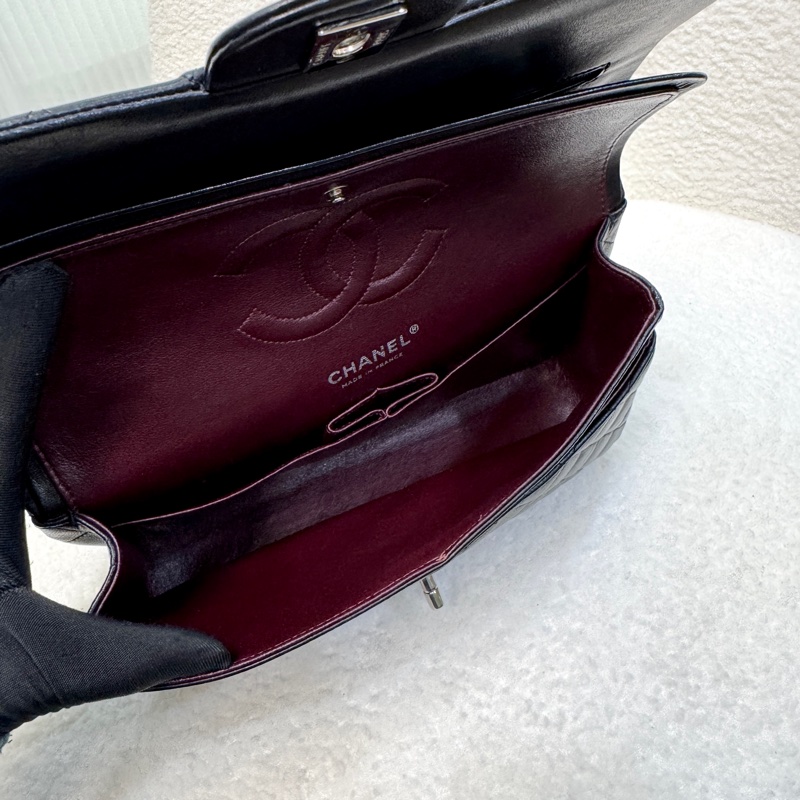 🕯️超優惠香奈兒CHANEL Classic Flap 25cm黑銀羊皮雙蓋口蓋包 A01112優雅大氣 🖤-10