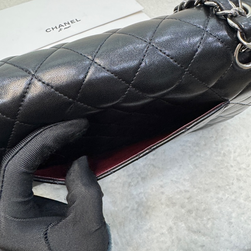 🕯️超優惠香奈兒CHANEL Classic Flap 25cm黑銀羊皮雙蓋口蓋包 A01112優雅大氣 🖤-11
